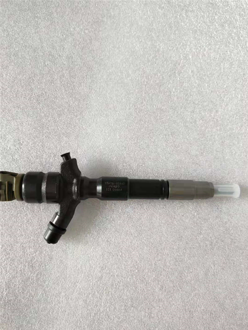 China New Product diesel fuel pump nozzle -
High Quality High Performance Long Warranty 23670-30400 Common Rail Injector -Chengui detail pictures