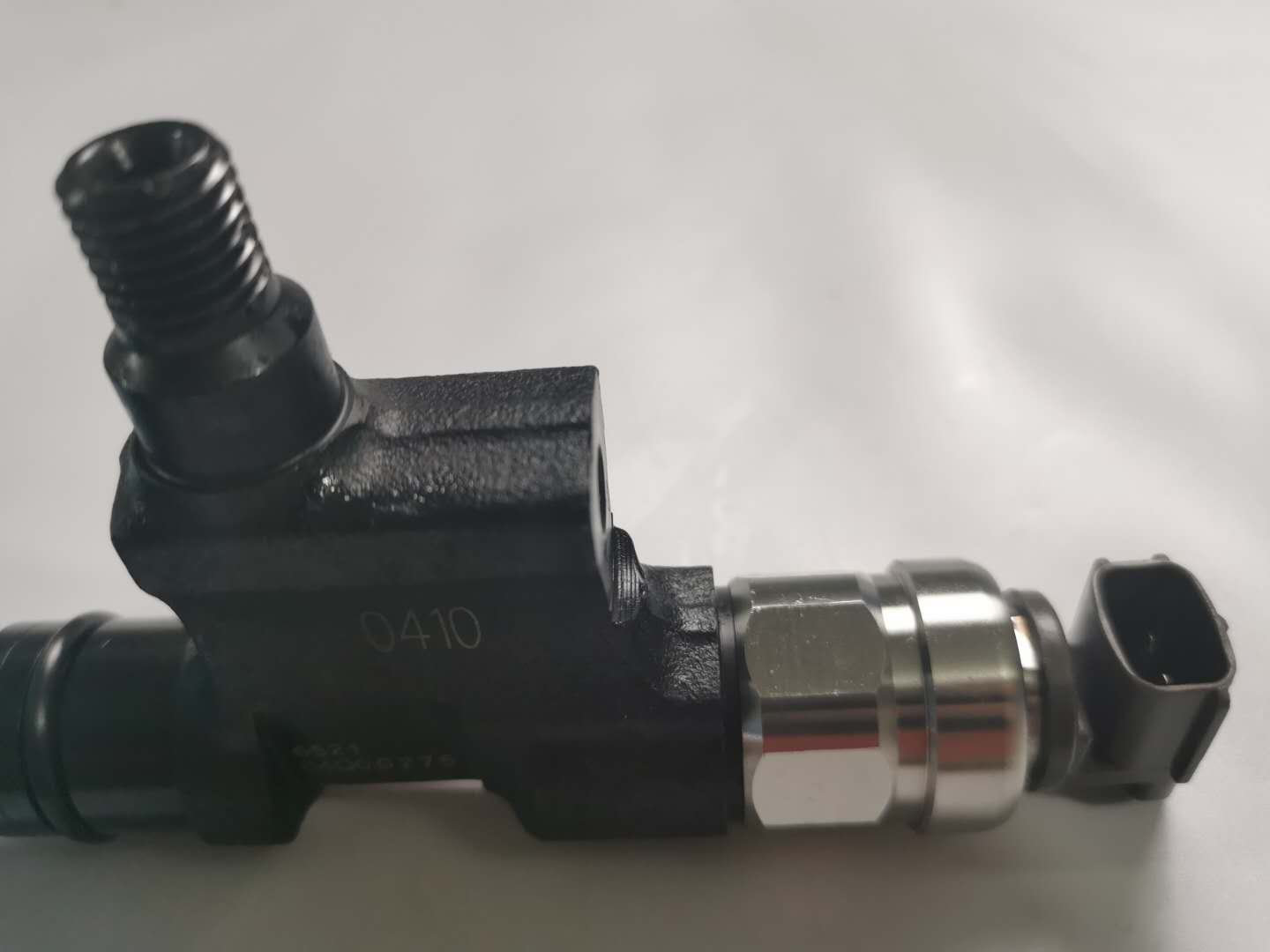 One of Hottest for nozzle DLLA155P179 -
Genuine Common Rail Fuel Injector 095000-6521 -Chengui detail pictures