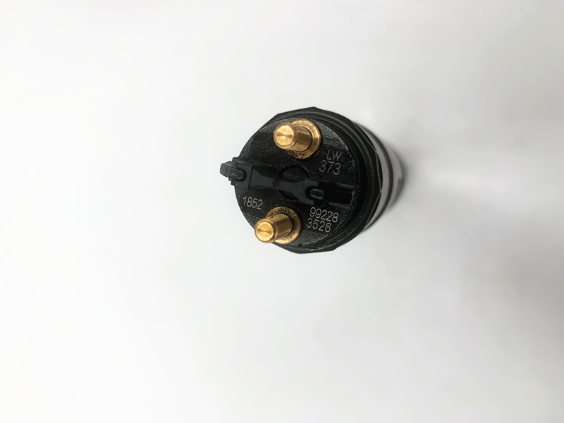 Cheap PriceList for gasket kit 800647 -
High quality common rail fuel injector for diesel engine 0445120373 -Chengui detail pictures