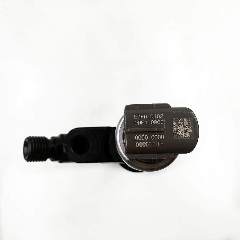 ODM Factory Hilux 2kd injector -
Genuine Common Rail Diesel fuel Injector 095000-8871 -Chengui detail pictures