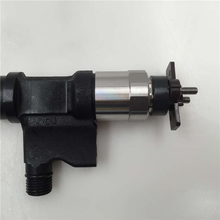 Professional Factory for nozzle L012PBB -
Original and new common rail injector 095000-8903 -Chengui detail pictures
