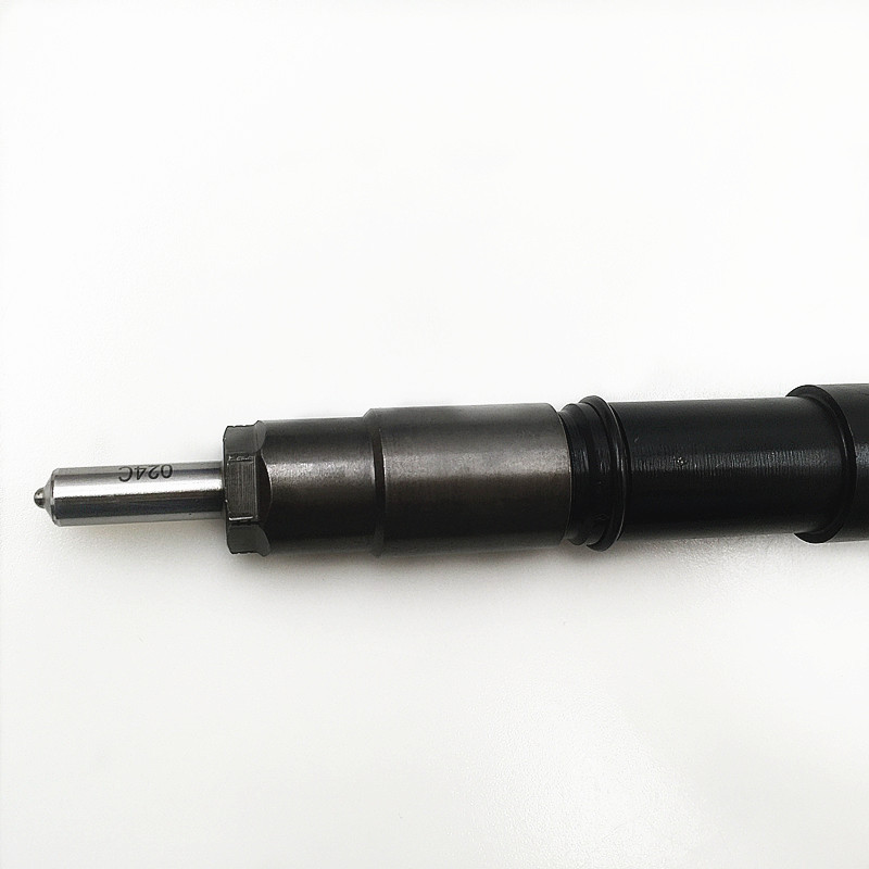 Best quality P type nozzle DLLA151P181 -
Hot sale 100% new diesel fuel injector 23670-30240 -Chengui detail pictures