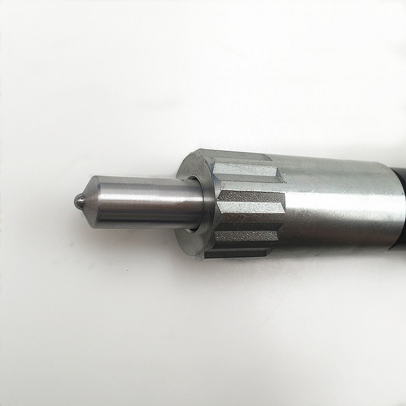 Factory making common rail nozzle DLLA150P1511 -
Diesel Fuel Injector 095000-6070 with High Performance -Chengui detail pictures