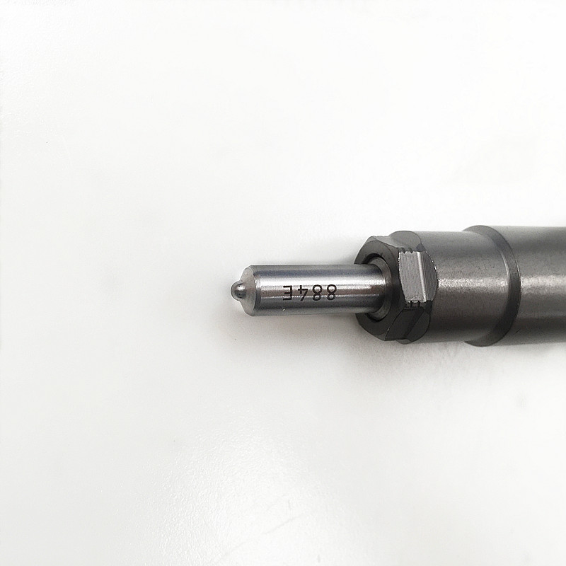 Factory Customized nozzle DLLA153P035 -
High quality hot sale Diesel auto engine assembly fuel injector 095000-5800 -Chengui detail pictures