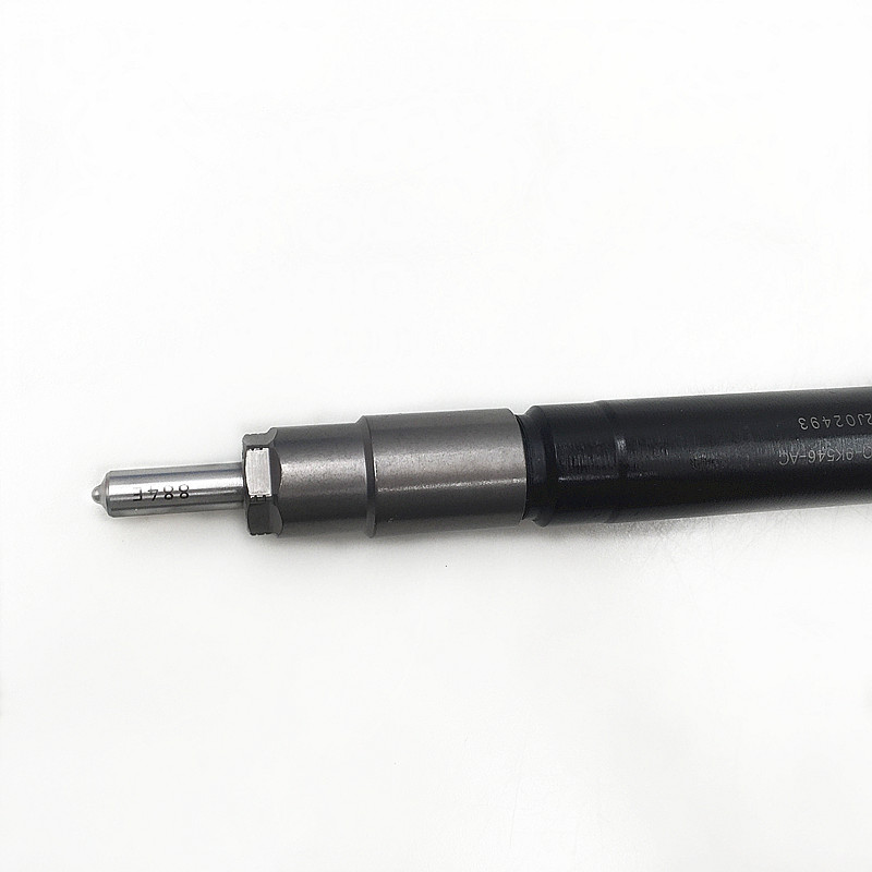 Factory Customized nozzle DLLA153P035 -
High quality hot sale Diesel auto engine assembly fuel injector 095000-5800 -Chengui detail pictures