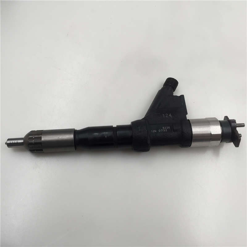 High Quality Diesel Motor Fuel Injector -
 100% Genuine Denso Common Rail Injector 095000-5226 -Chengui
