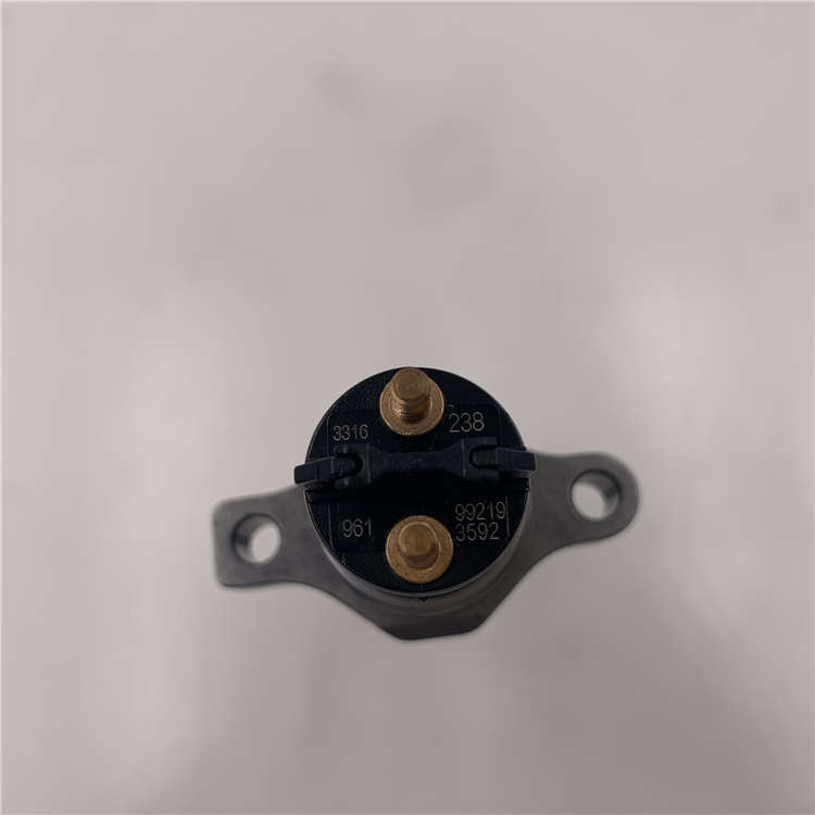 Professional China F00N201976 -
Diesel Common Rail Fuel Injector 0445120238 For Dodge Ram Cummins 5.9L -Chengui detail pictures