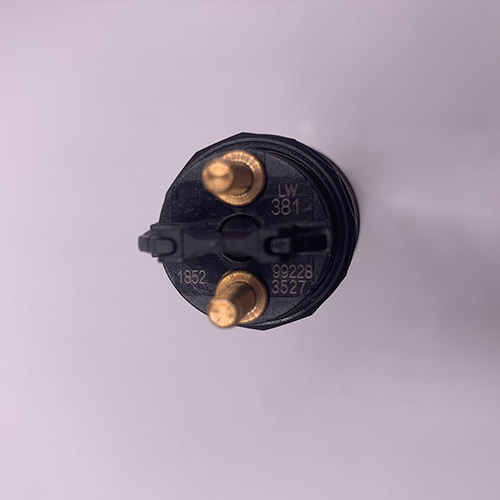 IOS Certificate injector 33800-27916 -
Fuel Injection Common Rail Fuel Injector 0445120381 -Chengui detail pictures