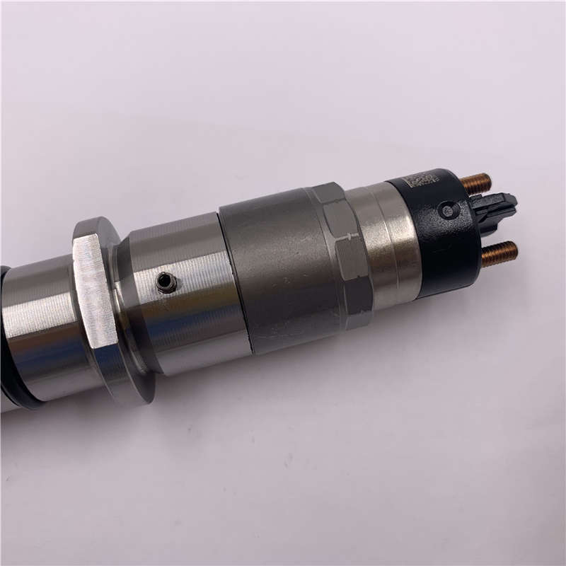 Rapid Delivery for fuel injector nozzle DLLA158P844 -
High Qiality Genuine Original New Injector 0445120115 -Chengui detail pictures