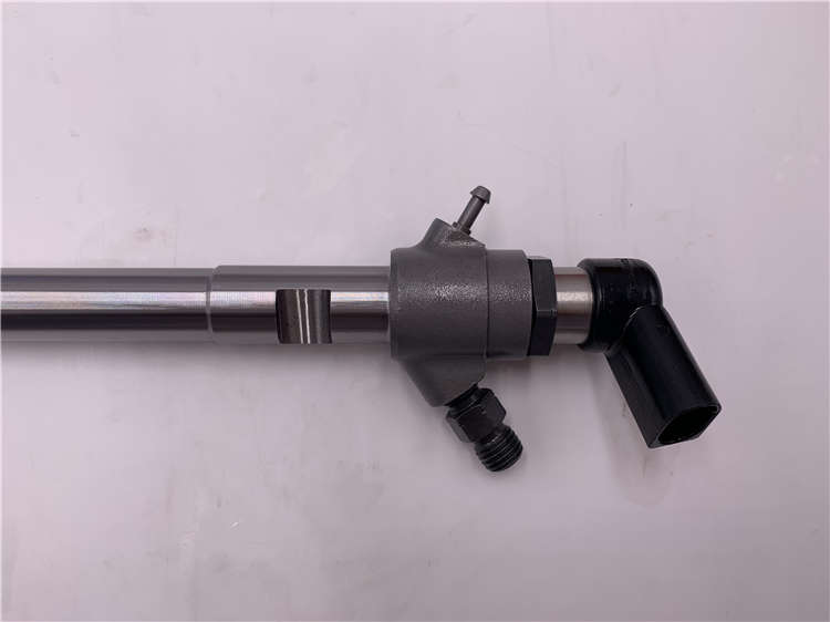 OEM/ODM China fuel injector nozzle DLLA125P889 -
 Hot Sale Diesel Engine Parts 044592333 -Chengui