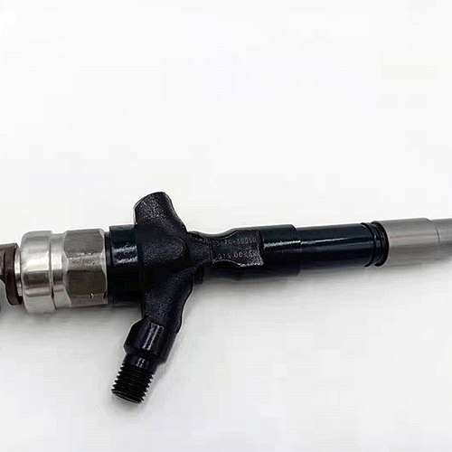 China Wholesale Denso High Pressure Rail Sensor -
Hot sell diesel common rail fuel injector 23670-30050 -Chengui detail pictures