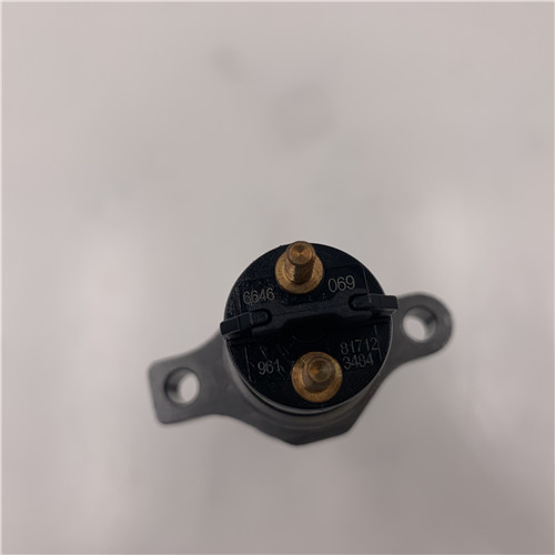 Factory best selling Weichai fuel injector -
High Quality New Injector 0445120069 Common Rail Fuel Diesel Injector for Cummins Engine -Chengui detail pictures