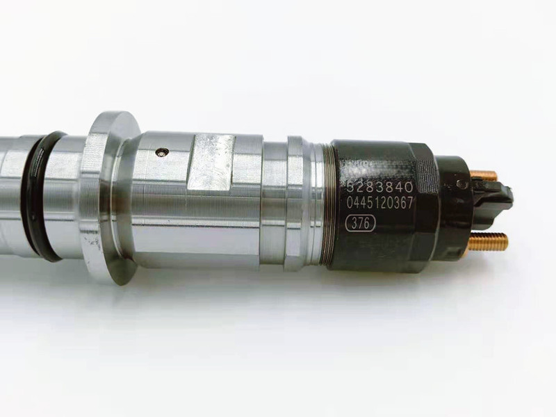 Renewable Design for fuel oil injector part -
Diesel Engine Common Rail Fuel Injector 0445120367 -Chengui detail pictures