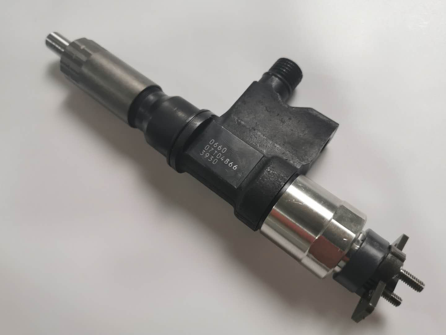18 Years Factory fuel injector connector for 3975929 -
 Diesel Engine Parts Common Rail Injector 095000-0660 -Chengui
