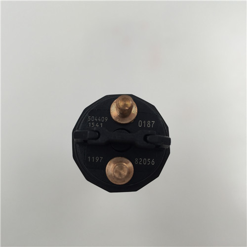 Hot Sale for fuel injector nozzle diesel engine -
Hot selling diesel engine fuel injector 0445120187 For QSL9 Diesel Engine -Chengui detail pictures