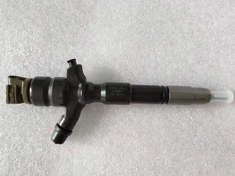 Big discounting fuel injection pump injector -
 High Quality High Performance Long Warranty  23670-30400 Common Rail Injector   -Chengui