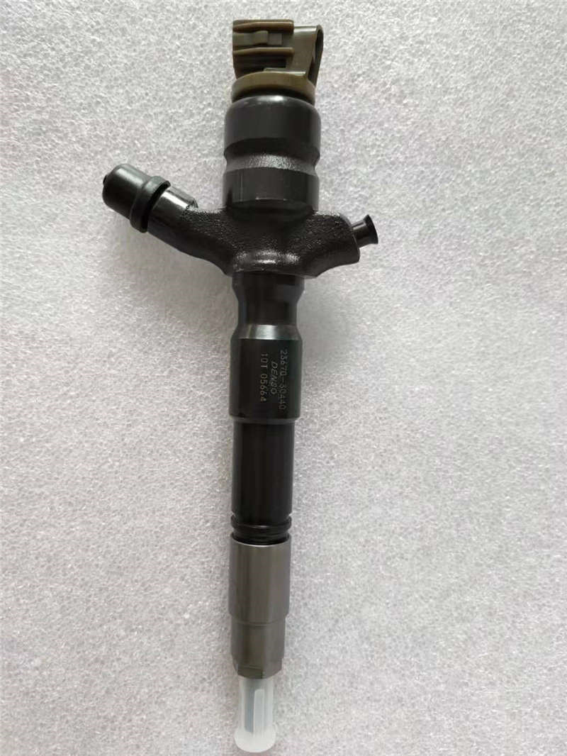 China New Product diesel fuel pump nozzle -
High Quality High Performance Long Warranty 23670-30400 Common Rail Injector -Chengui detail pictures