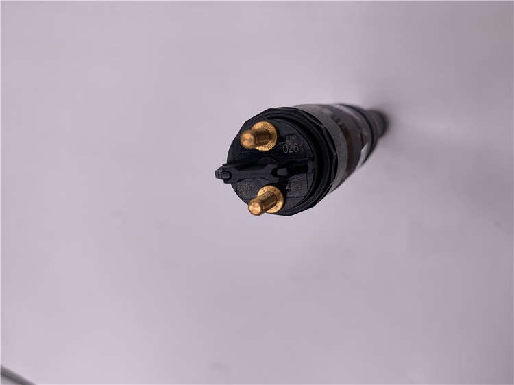 Wholesale diesel injector KBAL-P035 -
Factory Price Diesel Engine Spare Parts Fuel Injector 0445120261 Injector -Chengui detail pictures