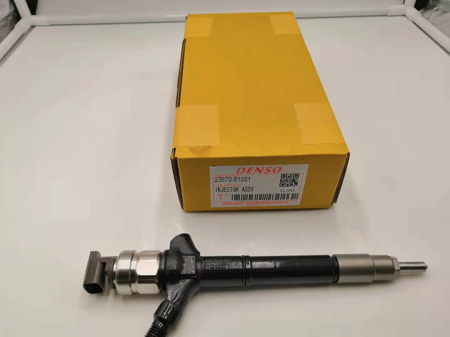 CE Certificate diesel injector nozzle DSLA154P1320 -
Original and Genuine Denso Common Rail Injector 23670-51031 -Chengui detail pictures