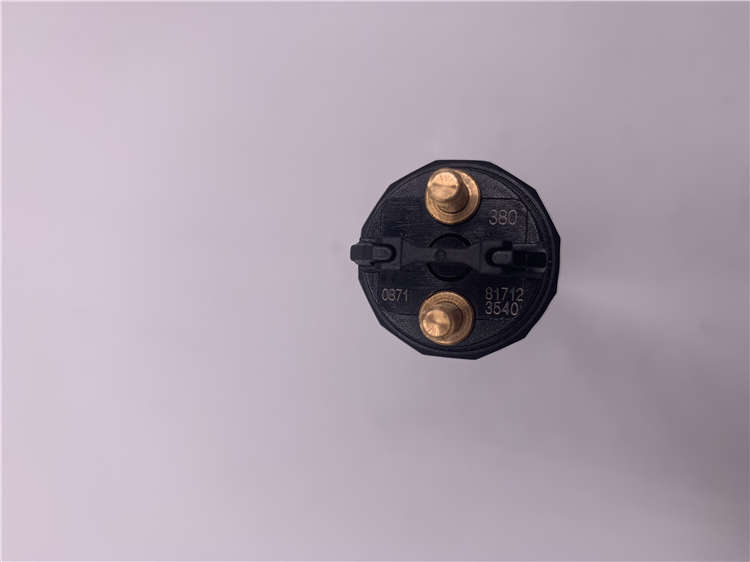 OEM/ODM Factory fuel injector nozzle DLLA127P944 -
Diesel engine parts original diesel injectors 0445120380 -Chengui detail pictures