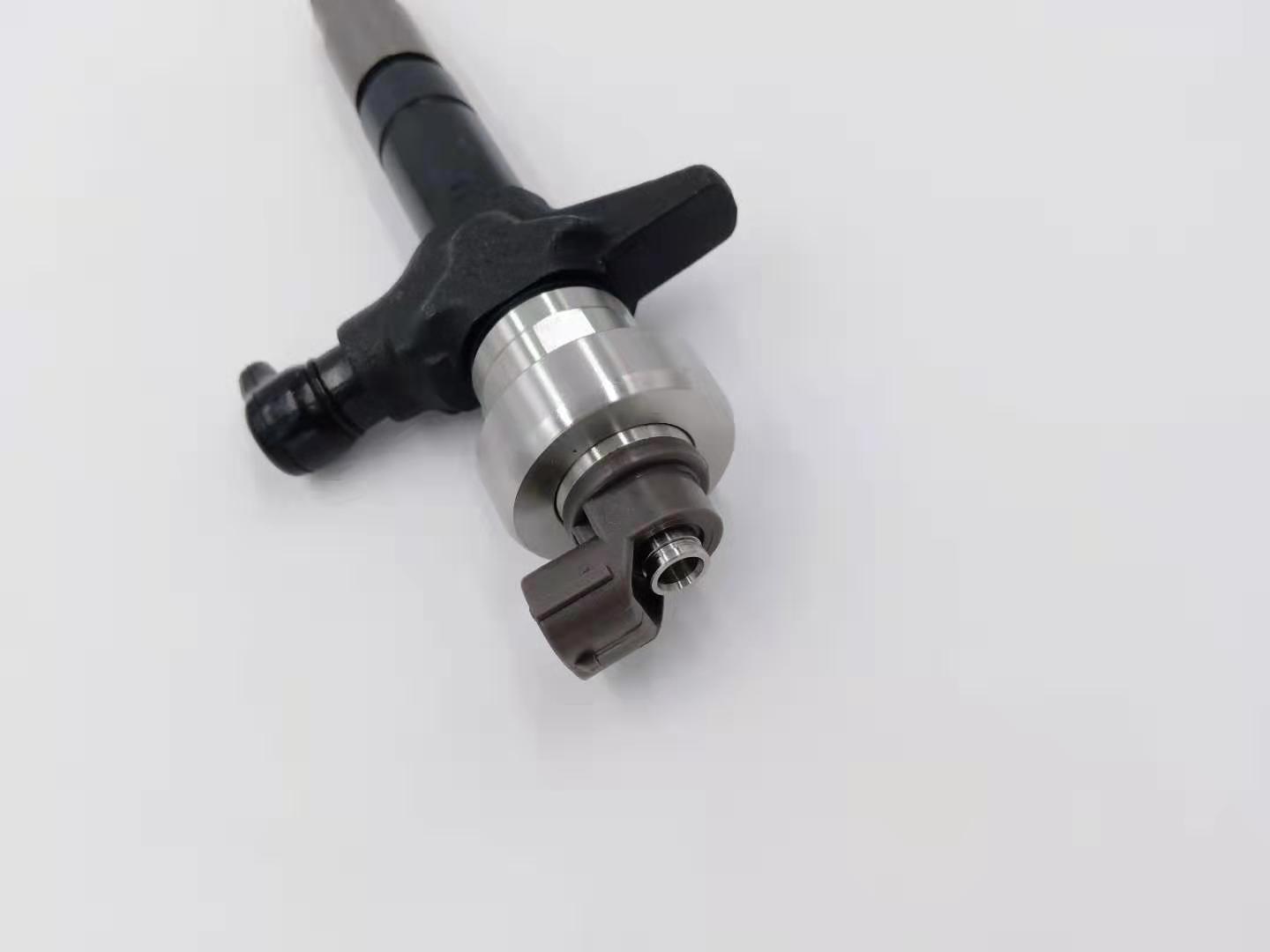 Supply OEM/ODM injector control valve F00VC01045 -
Genuine & New Common Rail Injector 8-98011604-1 -Chengui detail pictures