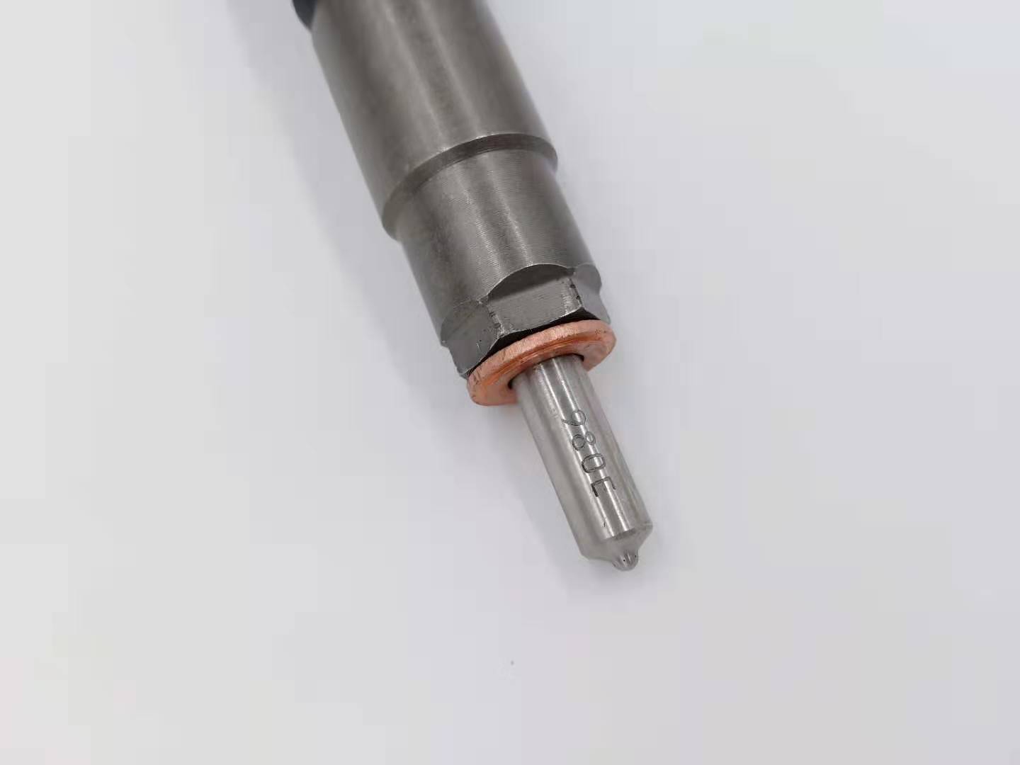 Supply OEM/ODM injector control valve F00VC01045 -
Genuine & New Common Rail Injector 8-98011604-1 -Chengui detail pictures