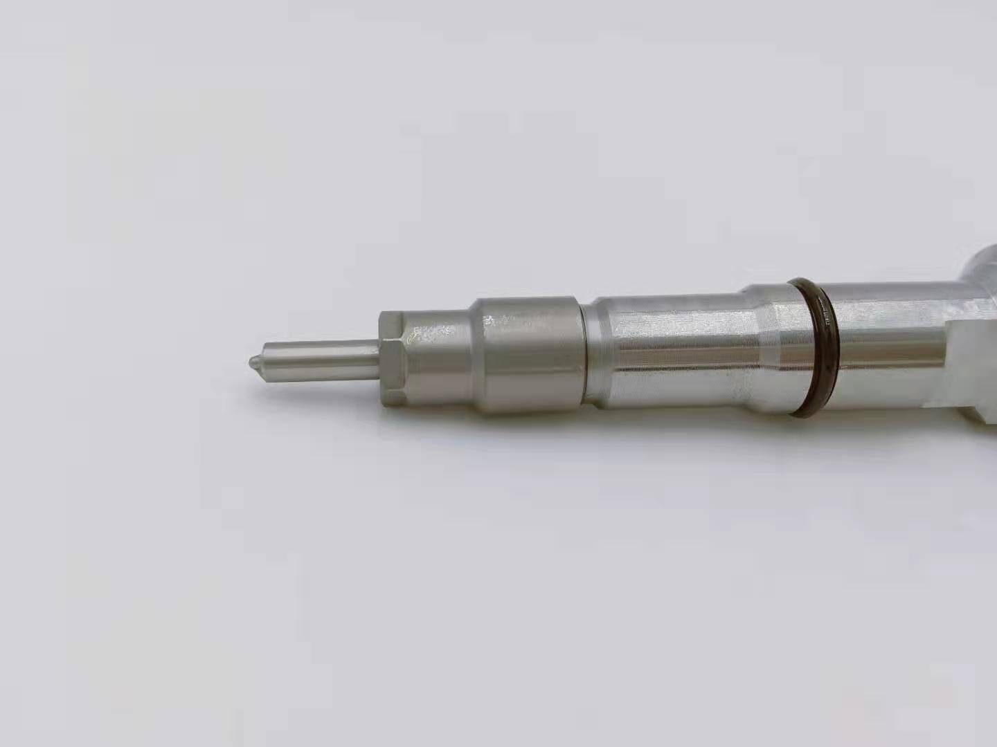 OEM China fuel injector nozzle DLLA155P135 -
diesel common rail injector 0445120224 for good quality -Chengui detail pictures