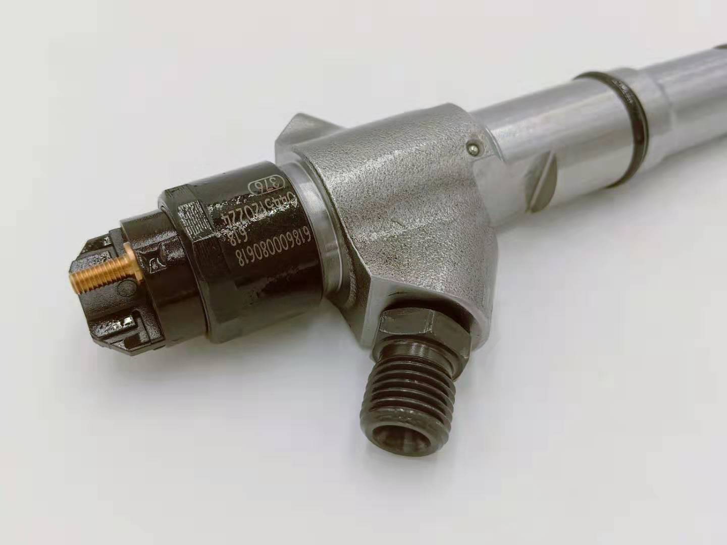 OEM China fuel injector nozzle DLLA155P135 -
diesel common rail injector 0445120224 for good quality -Chengui detail pictures
