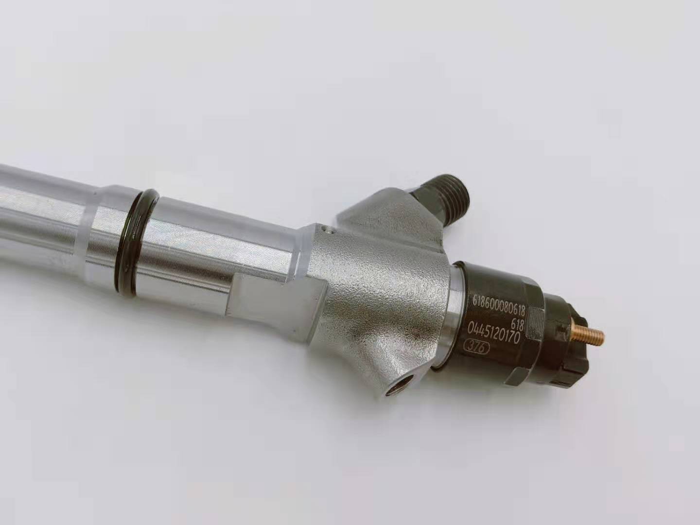 Low MOQ for construction machinery C-A-T -
Factory Directly Supply High Quality Common Rail Injector 0445120170 -Chengui detail pictures