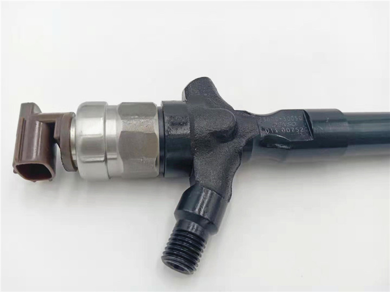 OEM/ODM Supplier fuel injector VG1038080007 -
Hot sell diesel common rail fuel injector 23670-30050 -Chengui detail pictures
