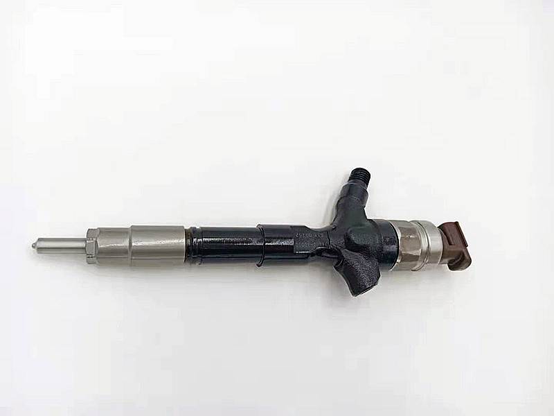 OEM/ODM Supplier fuel injector VG1038080007 -
Hot sell diesel common rail fuel injector 23670-30050 -Chengui detail pictures