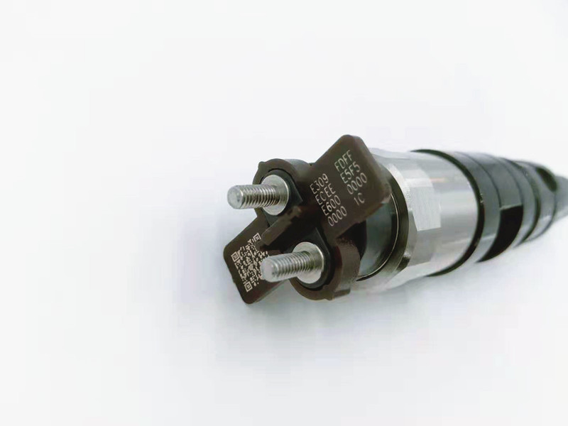 100% Original NTA855-C360 3054218 -
Diesel Engine Parts Fuel Injector 095000-1020 with High Quality -Chengui detail pictures