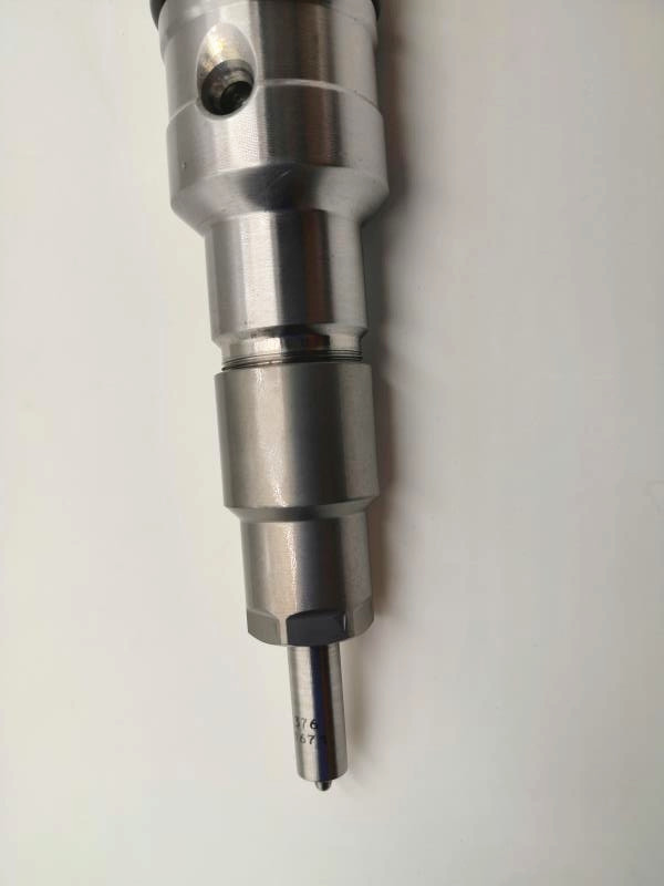 Factory source Hiace Hilux 2KD injector 295050-0540 -
100% Original Common Rail Fuel Diesel Injector 0445120102 -Chengui detail pictures