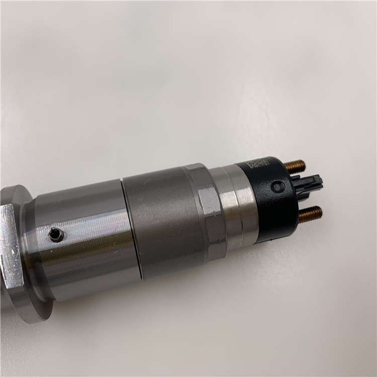 18 Years Factory fuel injectors price part -
High Quality Common Rail Fuel Injector 0445120231 for CUMMINS -Chengui detail pictures