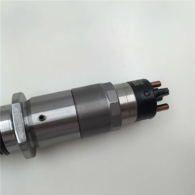 High definition nozzle DLLA153P884 -
Diesel Fuel Injector Common Rail Disesl Injector 0445120252 -Chengui detail pictures