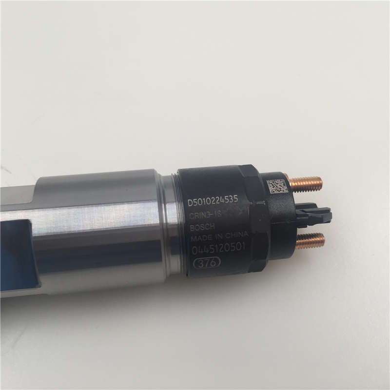 Factory source Hiace Hilux 2KD injector 295050-0540 -
Diesel engine fuel truck injectors 0445120501 -Chengui detail pictures