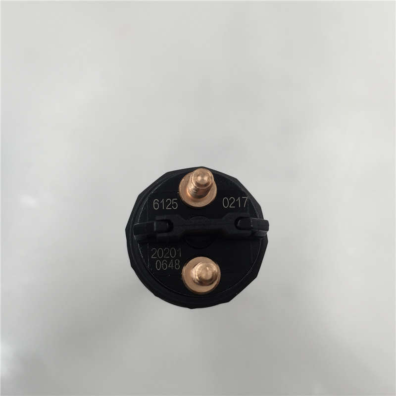 Factory Directly supply DENSO suction control valve -
Chinese supplier diesel engine spare part fuel injector 0445120217 -Chengui detail pictures